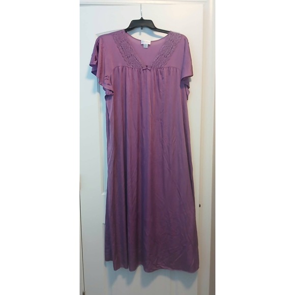 Shadowline Other - Shadowline Petals Purple Nylon Tricot Long Nightgown Lace V-Neck XL Sleeves